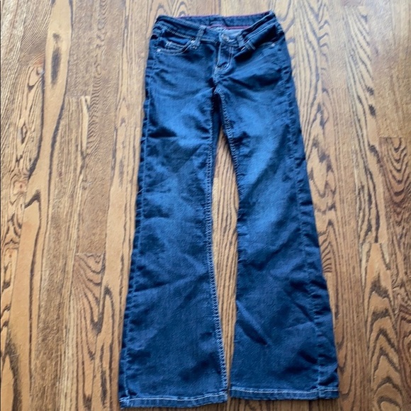 girl wrangler jeans